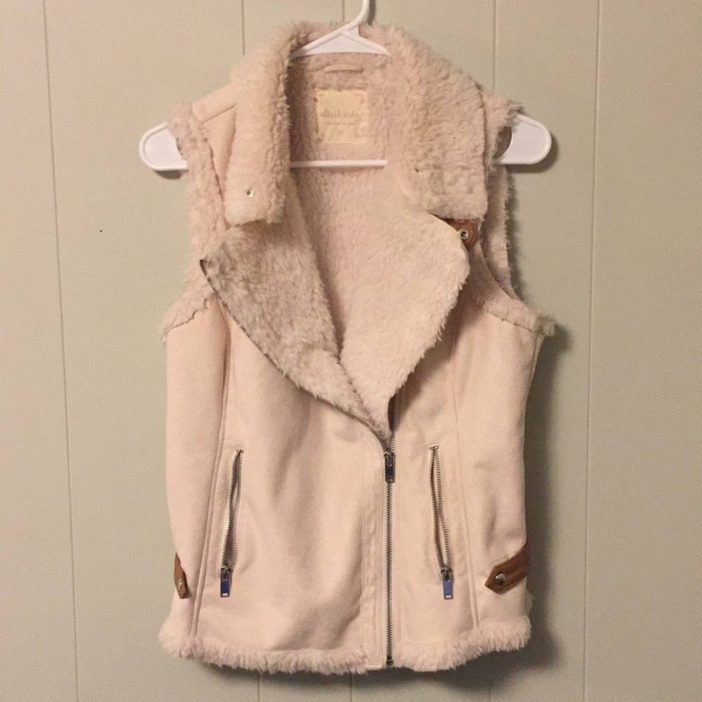 Suede faux fur vest